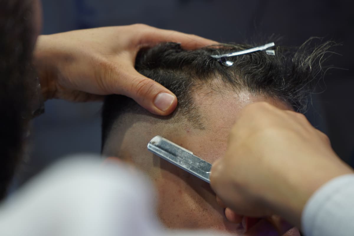 Cắt tóc nam